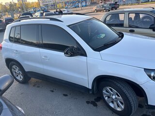 2012 Volkswagen Tiguan I Рестайлинг, белый, 800000 рублей, вид 2