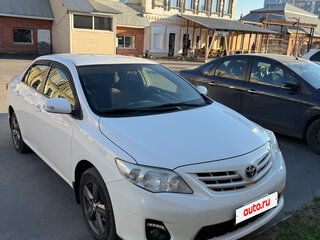 2013 Toyota Corolla X (E140, E150) Рестайлинг, белый, 1250000 рублей, вид 1