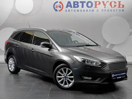 2017 Ford Focus III Рестайлинг, серый, 850000 рублей, вид 1