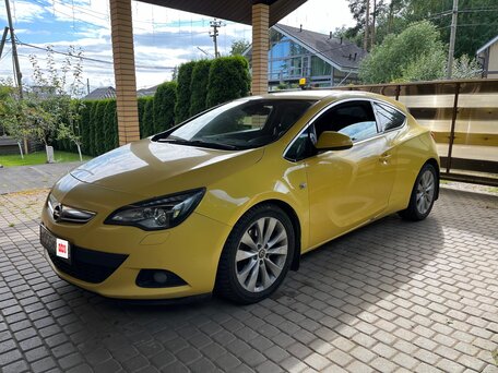 2014 Opel Astra GTC J Рестайлинг, жёлтый, 720000 рублей, вид 1