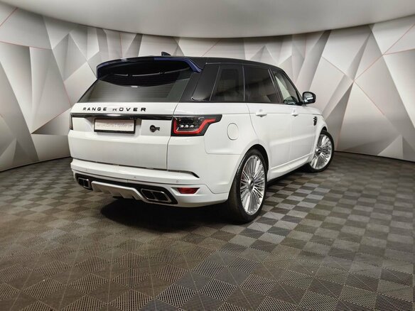 2018 Land Rover Range Rover Sport II Рестайлинг, белый, 3840000 рублей - вид 1
