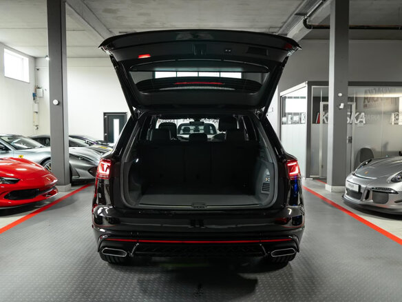 2026 Volkswagen Touareg III Рестайлинг, чёрный - вид 7