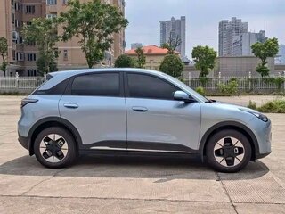 2025 Geely Geome Xingyuan 30.12 kWh, голубой, 1655100 рублей, вид 4