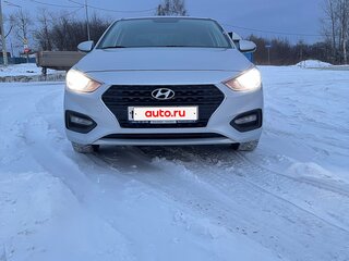 2019 Hyundai Solaris II, серебристый, 1200000 рублей, вид 1
