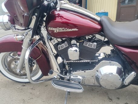 2006 Harley-Davidson Street Glide, пурпурный, 670000 рублей, вид 3