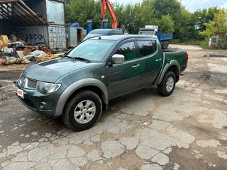 2011 Mitsubishi L200 IV, зелёный, 1400000 рублей, вид 1