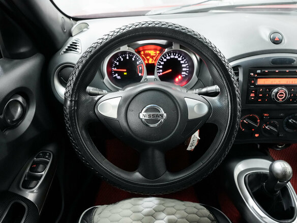 2014 Nissan Juke I, красный, 860000 рублей - вид 13