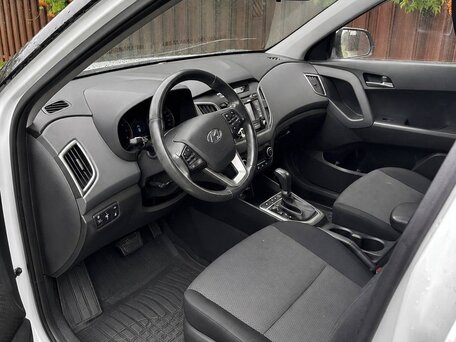 2017 Hyundai Creta I, белый, 1749999 рублей, вид 3