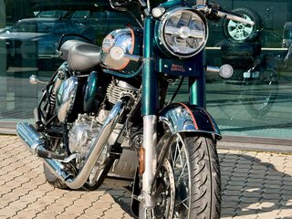 2026 Royal Enfield Classic 350, зелёный, 526000 рублей, вид 5