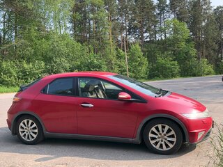 2008 Honda Civic VIII, красный, 550000 рублей, вид 2