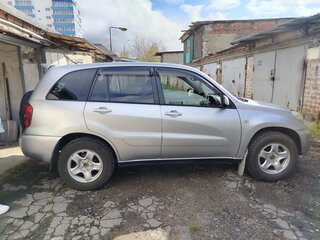 2004 Toyota RAV4 II (XA20) Рестайлинг, серебристый, 830000 рублей, вид 4
