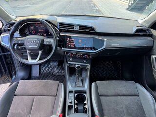 2022 Audi Q3 35 TFSI II (F3), серый, 2350000 рублей, вид 4