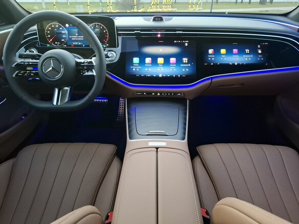 2025 Mercedes-Benz E-Класс 300 VI (W214, S214), чёрный, 9330000 рублей - вид 26