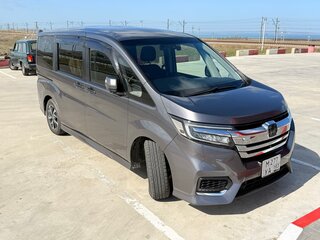2020 Honda Stepwgn Spada V Рестайлинг, серый, 2650000 рублей, вид 2