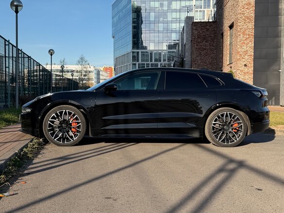 2024 Zeekr 001 100 kWh I Рестайлинг 1, чёрный, 4000000 рублей - вид 2