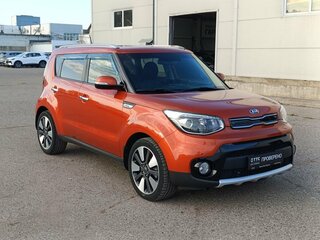2017 Kia Soul II Рестайлинг, оранжевый, 1565000 рублей, вид 3