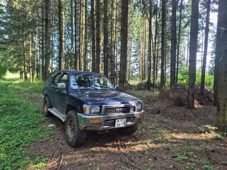 1990 Toyota 4Runner II, синий, 700000 рублей, вид 4