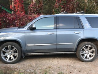 2016 Cadillac Escalade IV, серый, 5000000 рублей, вид 1