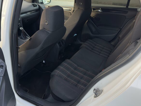 2010 Volkswagen Golf GTI VI, белый - вид 19