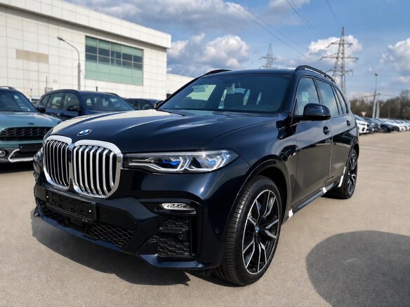2025 BMW X7 30d I (G07), чёрный