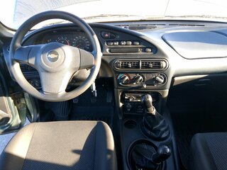 2015 Chevrolet Niva I Рестайлинг, зелёный, 750000 рублей, вид 5