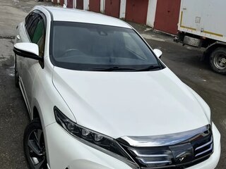 2017 Toyota Harrier III (XU60) Рестайлинг, белый, 3500000 рублей, вид 3
