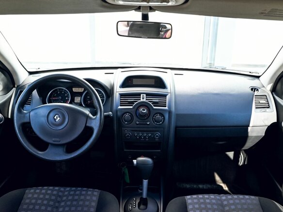 2006 Renault Megane II Рестайлинг, бежевый, 365000 рублей - вид 15