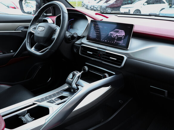 2020 Geely Coolray I, серый, 1630000 рублей - вид 8