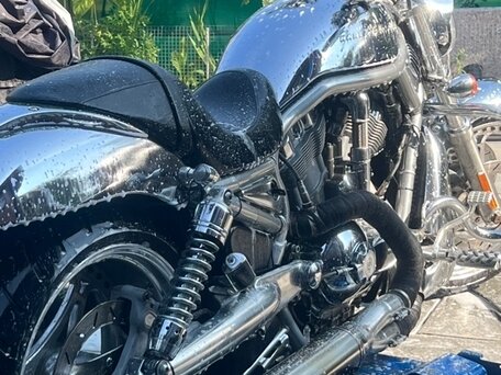 2003 Harley-Davidson V-Rod, серебристый, 1050000 рублей, вид 2