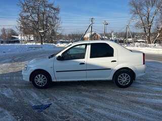 2012 Renault Logan I Рестайлинг, белый, 580000 рублей, вид 4