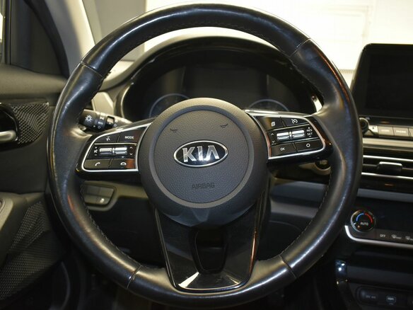 2021 Kia Seltos I, белый - вид 9