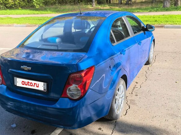 2013 Chevrolet Aveo II, синий, 695000 рублей - вид 2
