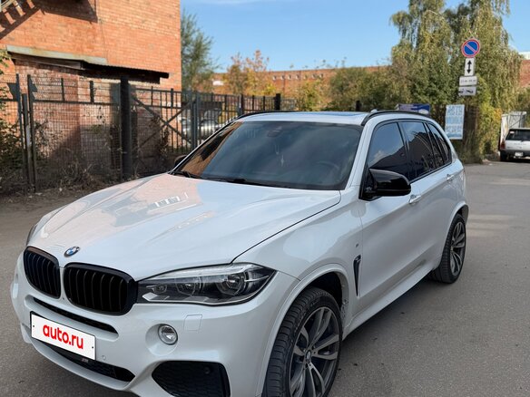 2014 BMW X5 40d III (F15), белый, 2500000 рублей - вид 2