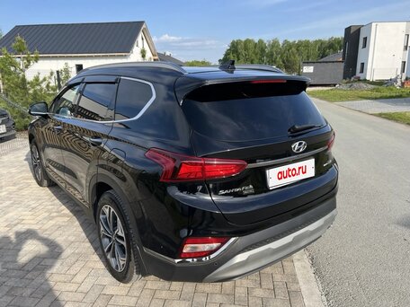 2019 Hyundai Santa Fe IV, чёрный, 3240000 рублей, вид 3