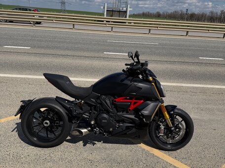 2021 Ducati Diavel 1260 S, красный, 2100000 рублей, вид 1