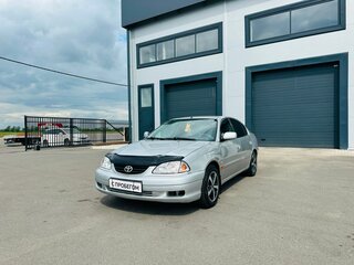 2001 Toyota Avensis I Рестайлинг, серебристый, 369000 рублей, вид 2