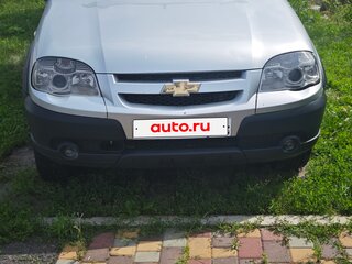 2014 Chevrolet Niva I Рестайлинг, серый, 590000 рублей, вид 1