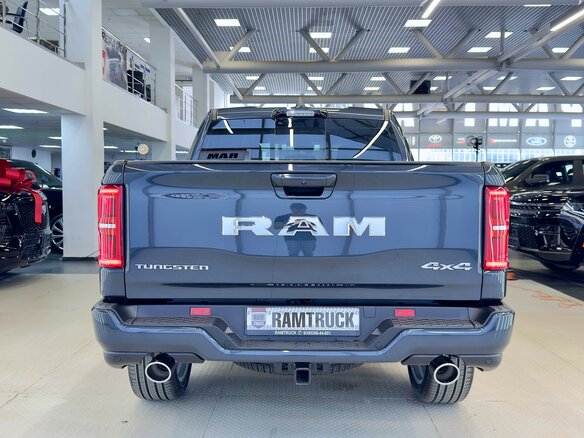 2026 Ram 1500 Crew Cab V Рестайлинг, синий, 10363129 рублей - вид 6