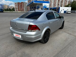 2011 Opel Astra H Рестайлинг, серебристый, 510000 рублей, вид 4