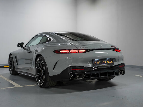 2026 Mercedes-Benz AMG GT 63 S E Performance II, серый, 27900000 рублей - вид 15