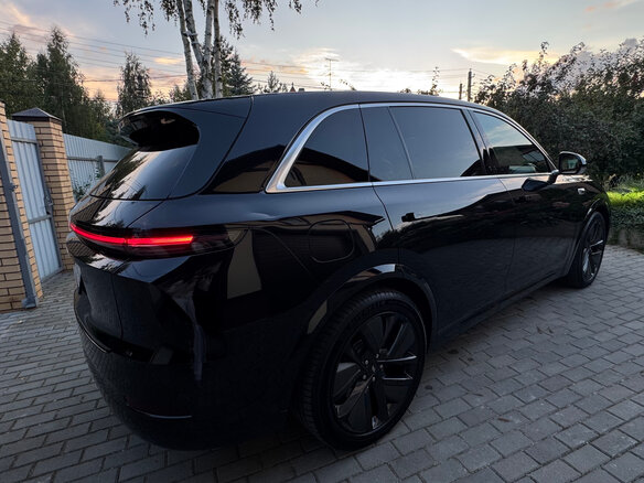 2024 Li Auto (Lixiang) L7 52.3 kWh I Рестайлинг, чёрный - вид 23