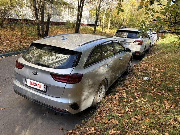 2019 Kia Ceed III, серебристый - вид 1