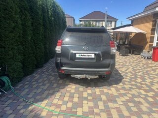 2010 Toyota Land Cruiser Prado 150 Series, серый, 2450000 рублей, вид 3