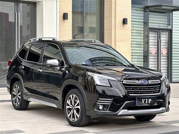 2023 Subaru Forester V Рестайлинг, чёрный - вид 1