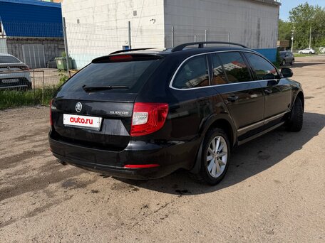 2013 Skoda Superb DSG II Рестайлинг, чёрный, 999000 рублей, вид 3