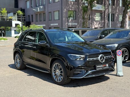 2026 Mercedes-Benz GLE 450 II (V167) Рестайлинг, чёрный, 11340000 рублей, вид 3