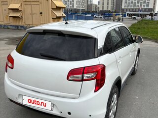 2012 Citroen C4 Aircross, белый, 600000 рублей, вид 3