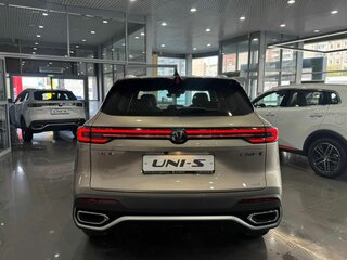 2026 Changan UNI-S I Рестайлинг, коричневый, 3149900 рублей, вид 3