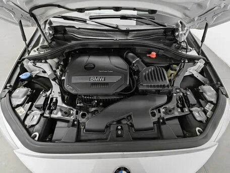 2020 BMW 1 серии 120i III (F52) Рестайлинг, белый, 1117777 рублей, вид 5