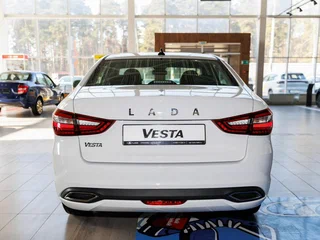 2026 Lada (ВАЗ) Vesta I Рестайлинг (NG), белый, 1855000 рублей, вид 5